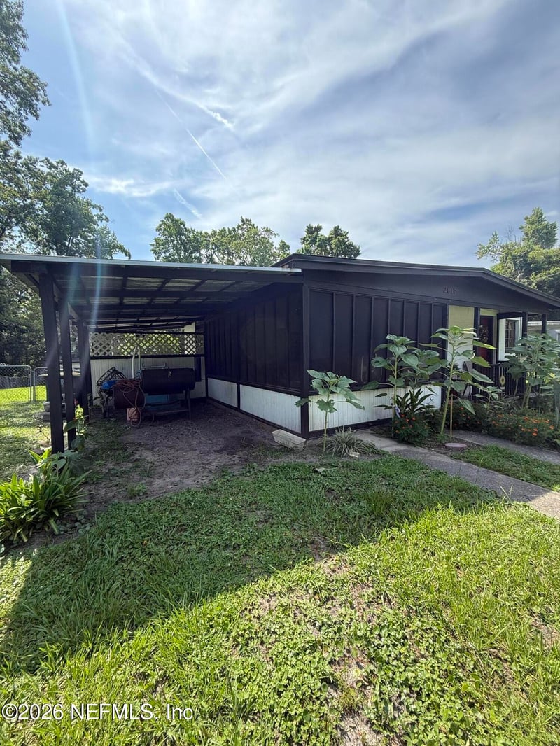 2917 Parr Ct, Jacksonville, FL 32216