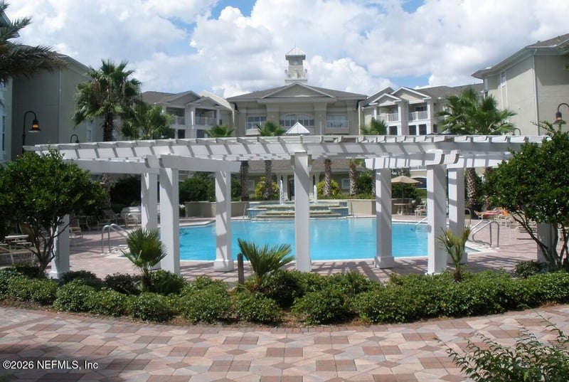 8290 Gate Pw #806, Jacksonville, FL 32216