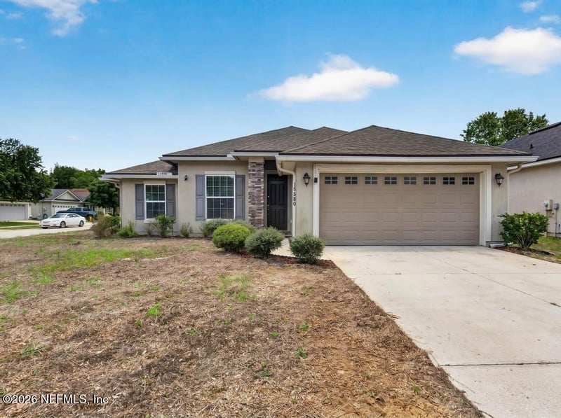 11580 Sycamore Cove Ln, Jacksonville, FL 32218