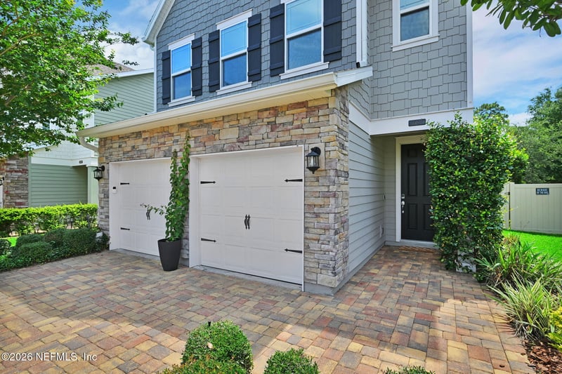 2683 Fawn Point Dr, Jacksonville, FL 32225