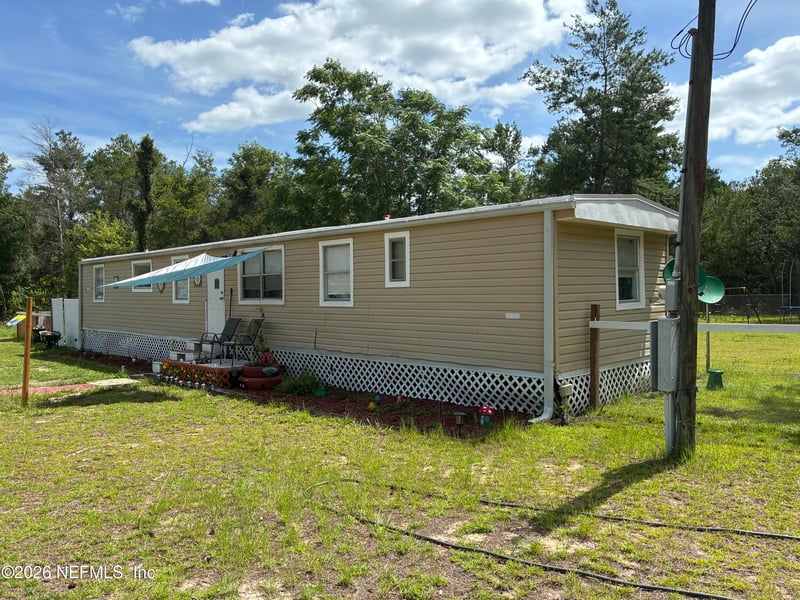 214 Dove St, Interlachen, FL 32148