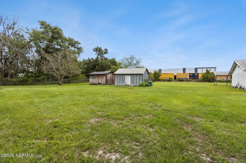 1826 Faye Rd, Jacksonville, FL 32218