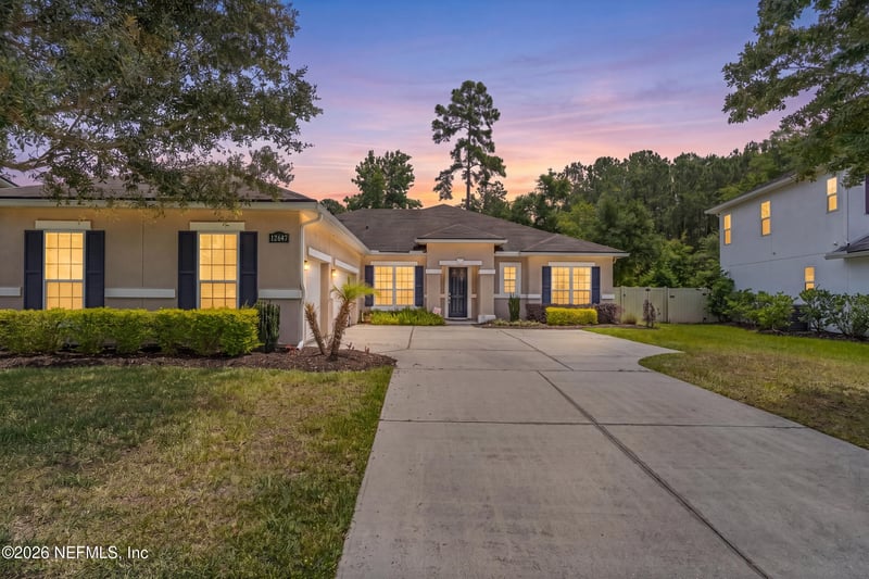 12647 Julington Oaks Dr, Jacksonville, FL 32223