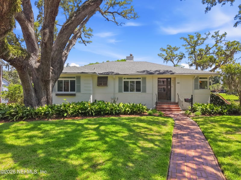 943 Brookwood Rd, Jacksonville, FL 32207