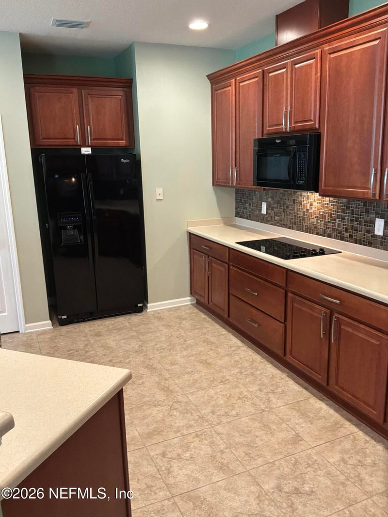 119 Hummingbird Pl, Palm Coast, FL 32164