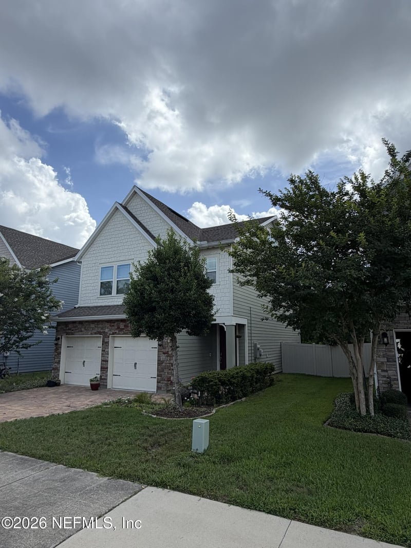 2689 Fawn Point Dr, Jacksonville, FL 32225