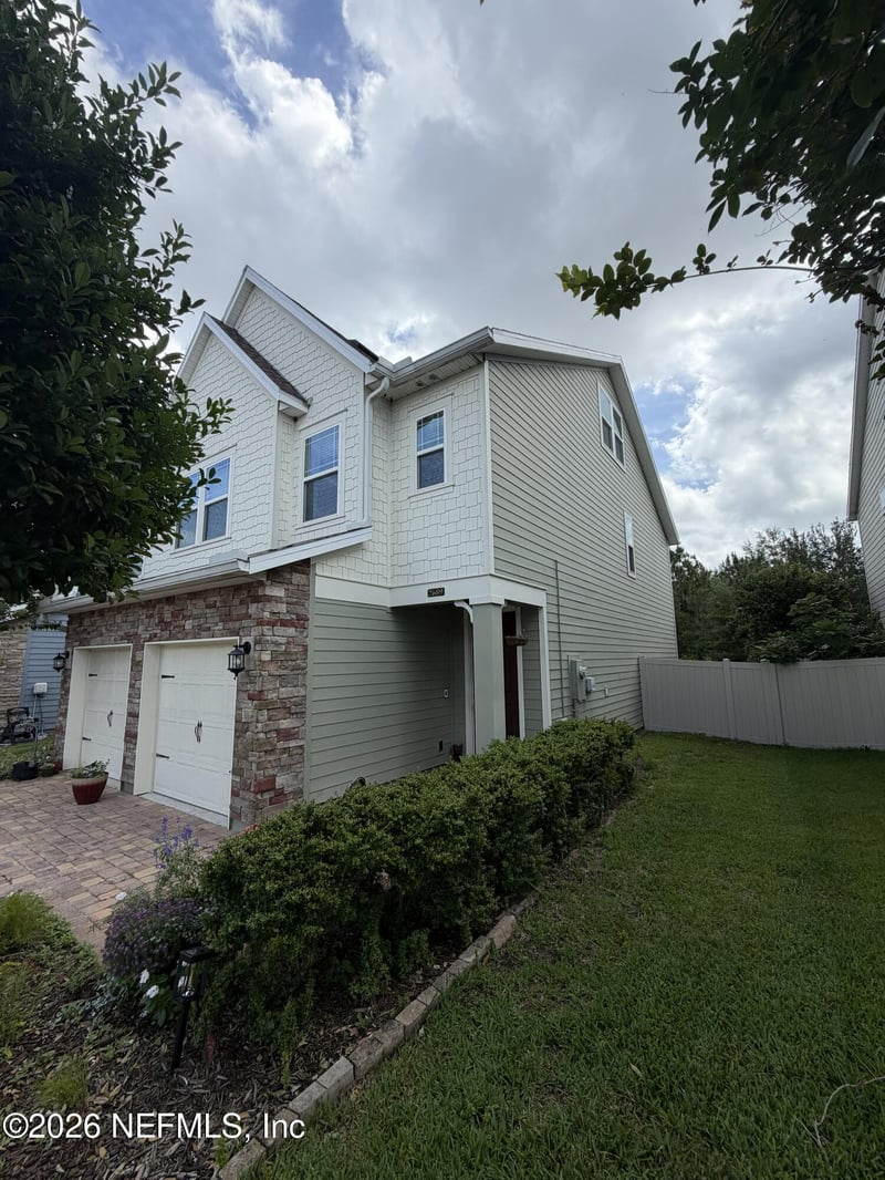 2689 Fawn Point Dr, Jacksonville, FL 32225