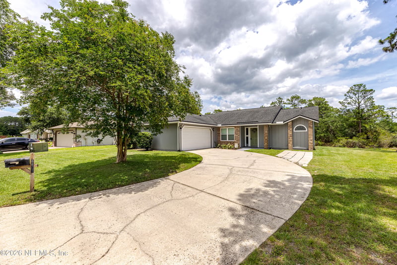 8801 Ivymill Pl, Jacksonville, FL 32244
