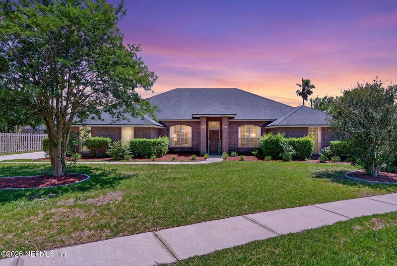 10224 Hamlet Glen Dr, Jacksonville, FL 32221