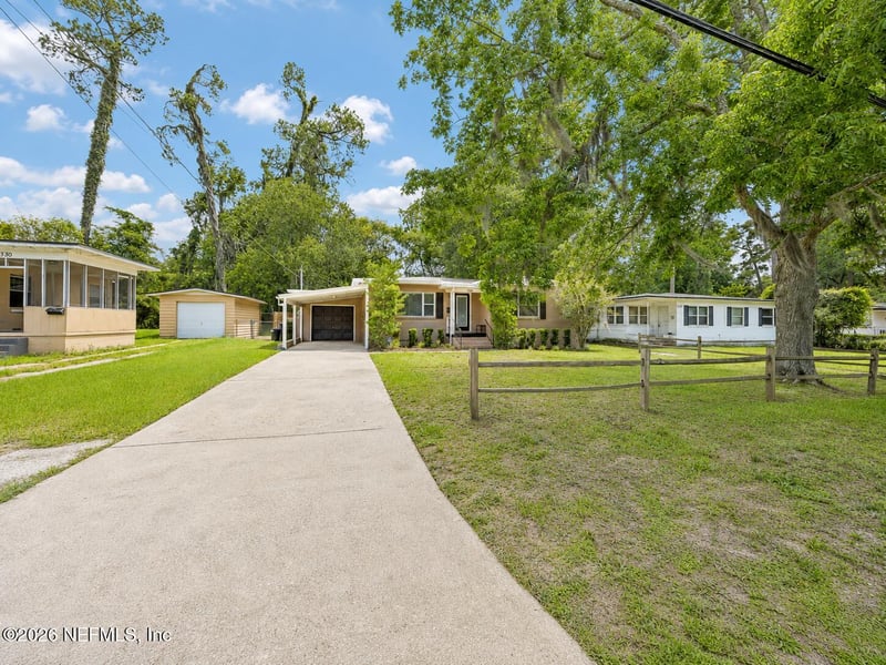5342 Sharon Ter, Jacksonville, FL 32207