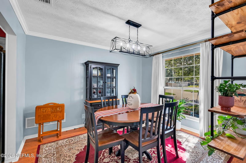 5495 Forrest Dr, Orange Park, FL 32073