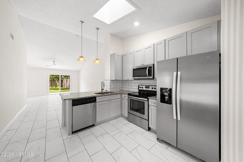 11750 White Horse Rd, Jacksonville, FL 32246