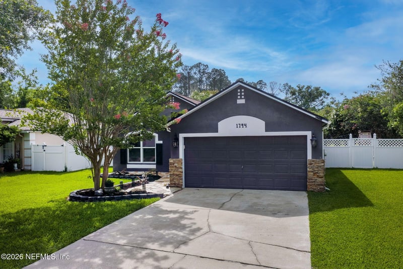 1794 Penzance Pw, Middleburg, FL 32068