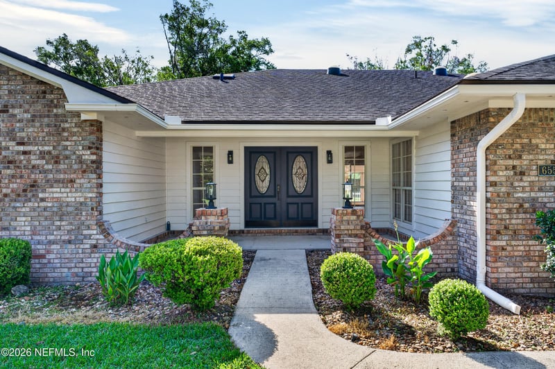 655 Fingal Dr, Orange Park, FL 32073