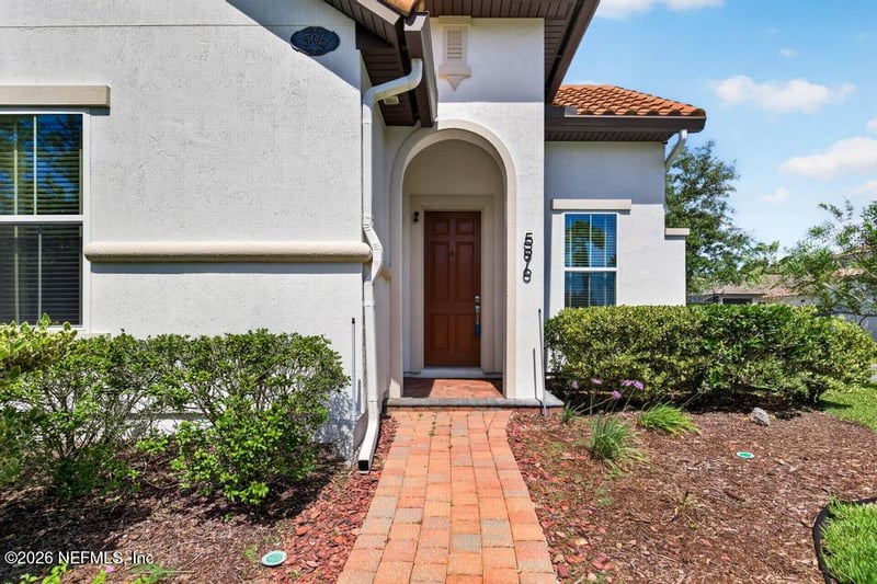 596 Town Plaza Ave, Ponte Vedra, FL 32081