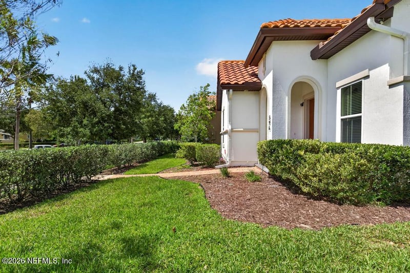 596 Town Plaza Ave, Ponte Vedra, FL 32081