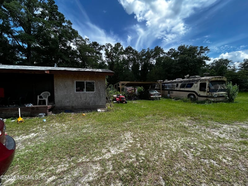 1709 Ivey Rd, Green Cove Springs, FL 32043
