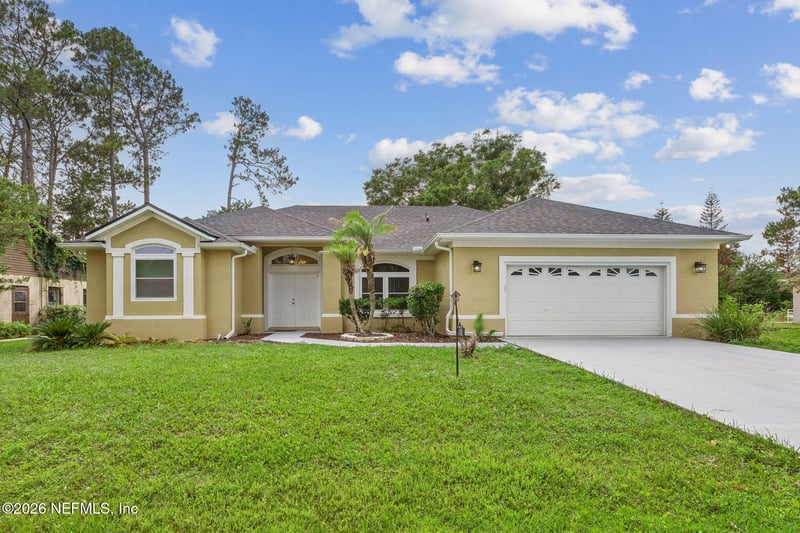 33 Boxwood Ln, Palm Coast, FL 32137