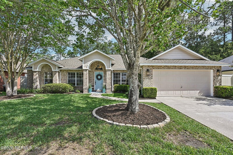 10383 Meadow Point Dr, Jacksonville, FL 32221