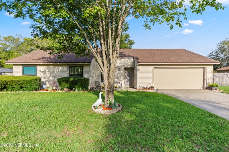 1980 Choctaw Trl, Middleburg, FL 32068