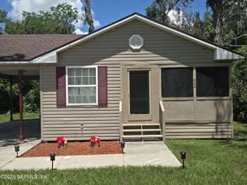 402 Lemon St, Green Cove Springs, FL 32043
