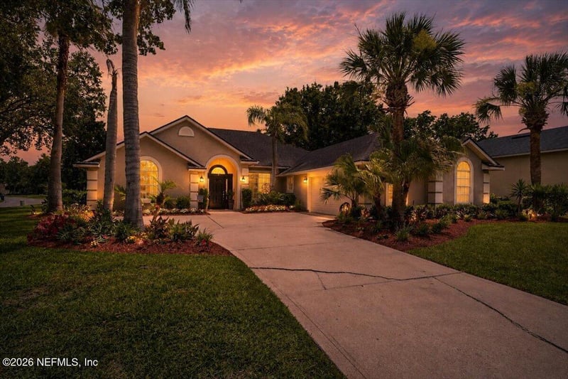700 Bearberry Ct, St Johns, FL 32259