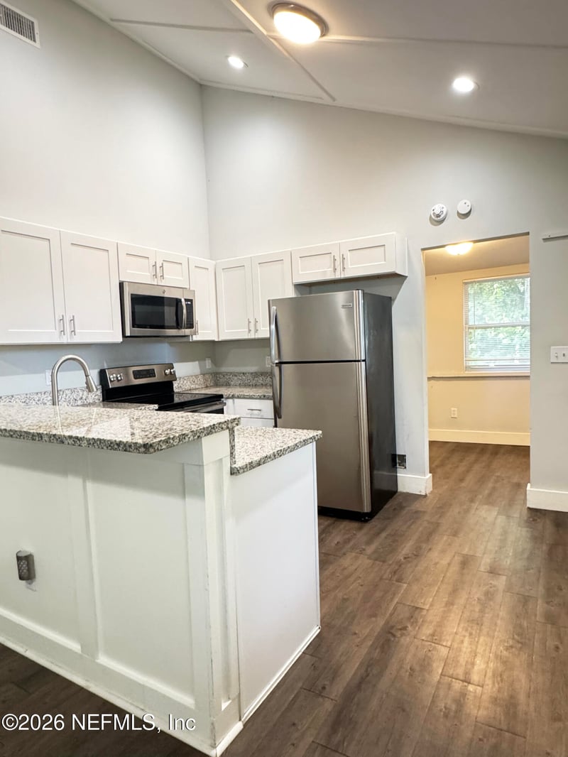 2745 Gilmore St, Jacksonville, FL 32205