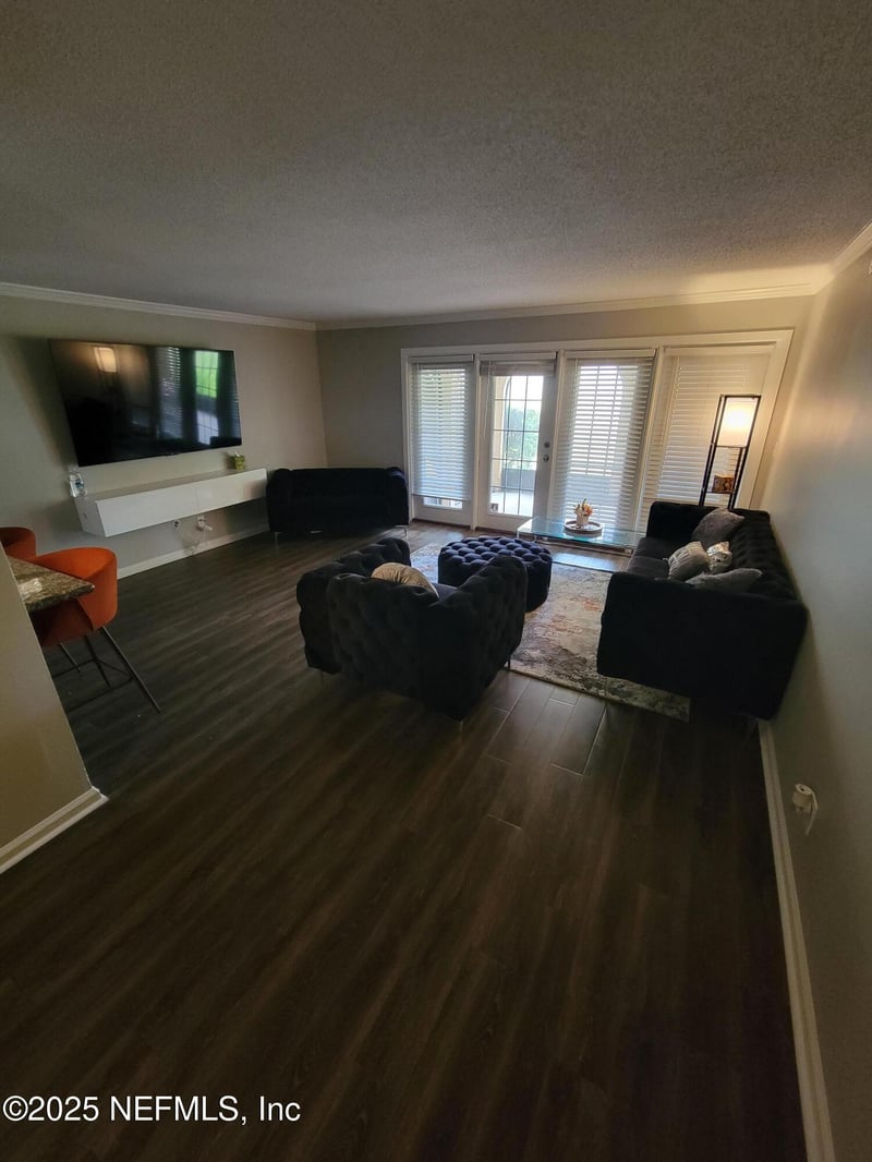 3857 Mission Dr #3, Jacksonville, FL 32217