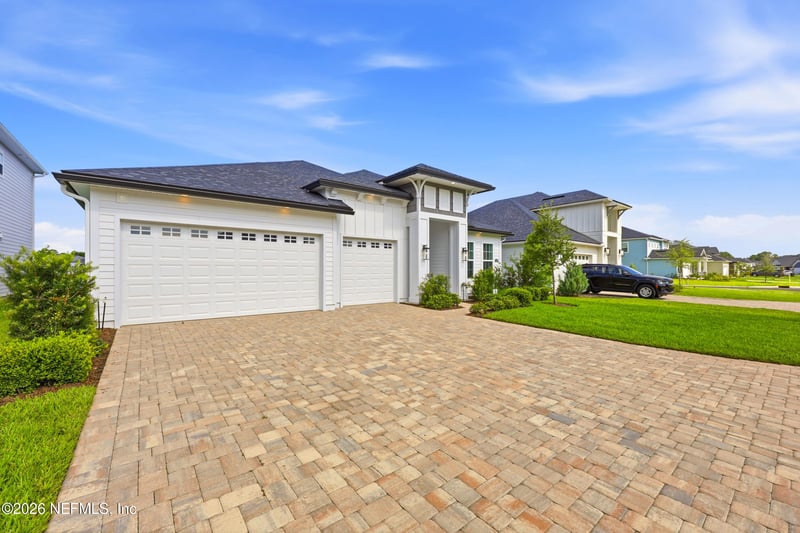 531 Eagle Moon Lake Dr, St Augustine, FL 32092