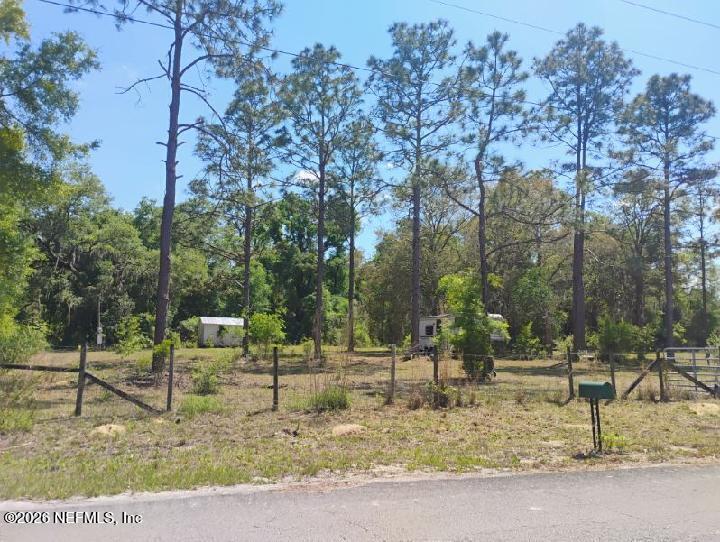 54 841st Ave, Old Town, FL 32680