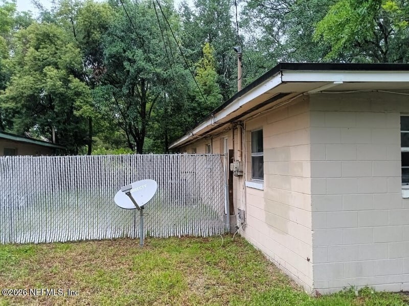 3043 Nolan St, Jacksonville, FL 32254