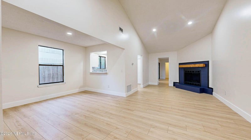 4773 Barnes , Jacksonville, FL 32207