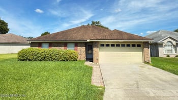 12671 Hickory Lakes Dr, Jacksonville, FL 32225