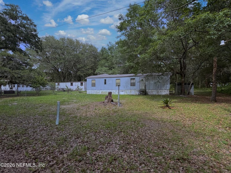 104 Helen Ave, Interlachen, FL 32148