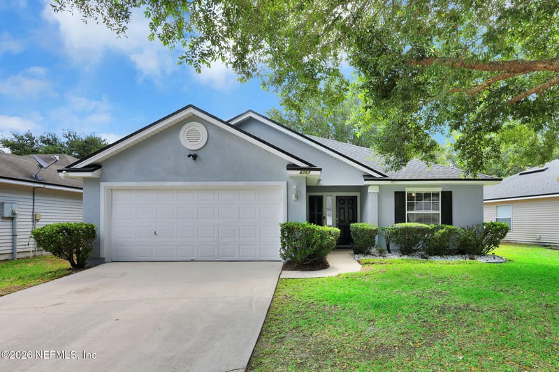 8267 Stelling Dr, Jacksonville, FL 32244