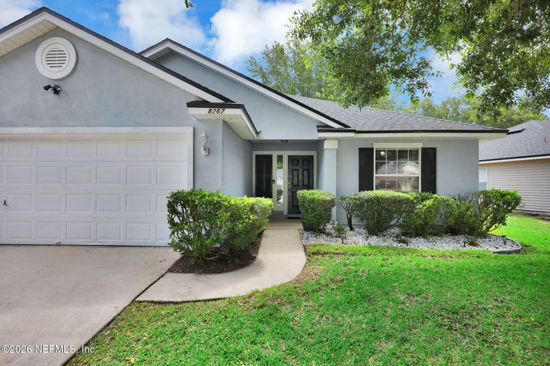 8267 Stelling Dr, Jacksonville, FL 32244