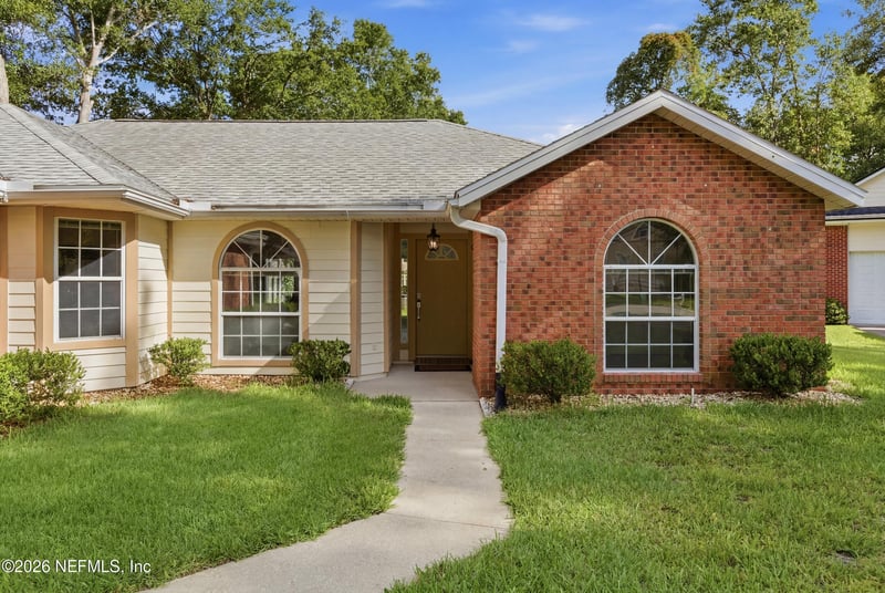 421 Chicopee Ct, Jacksonville, FL 32259