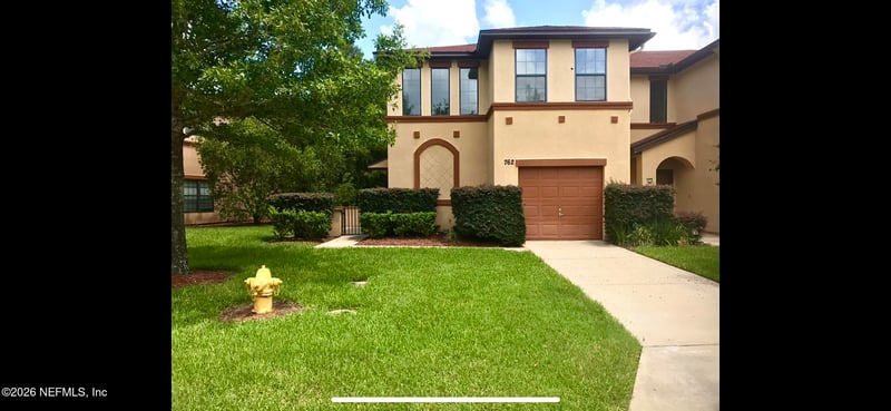 762 Ginger Mill Dr, St Johns, FL 32259