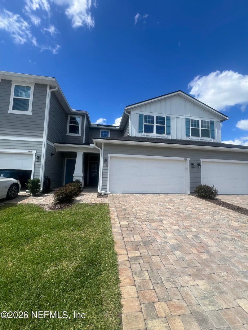 698 Cherry Elm Dr, St Augustine, FL 32092