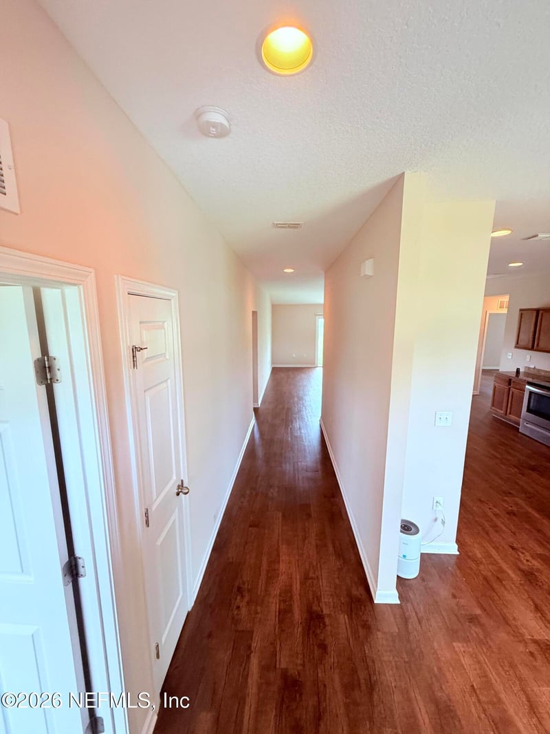 9296 Canary Ivy Ln, Jacksonville, FL 32219