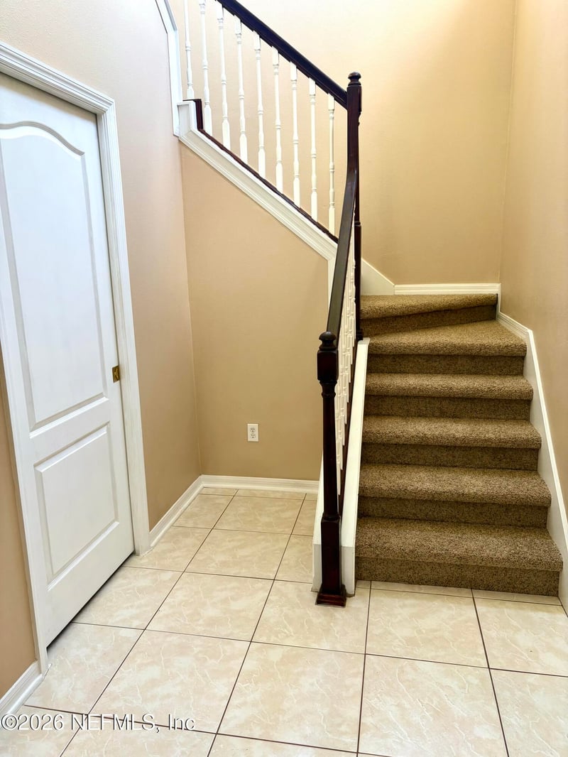 762 Ginger Mill Dr, St Johns, FL 32259