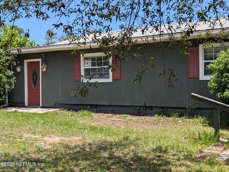 244 5th Way, Interlachen, FL 32148