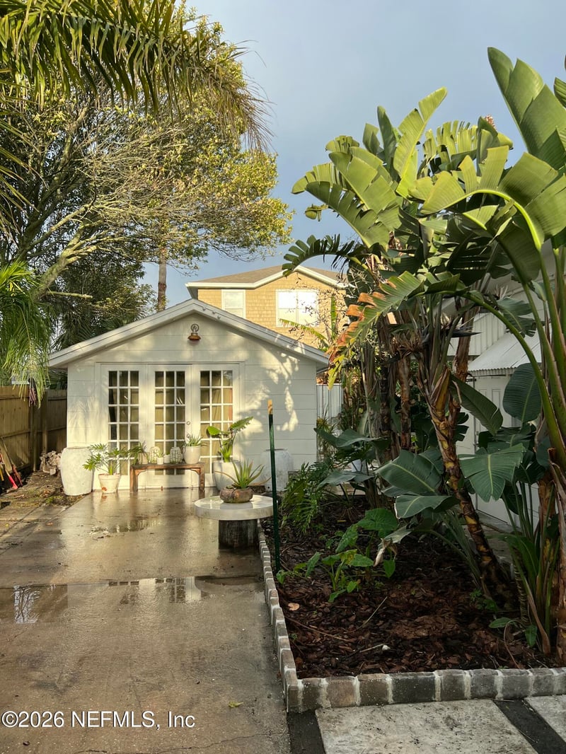 515 3rd St, Neptune Beach, FL 32266