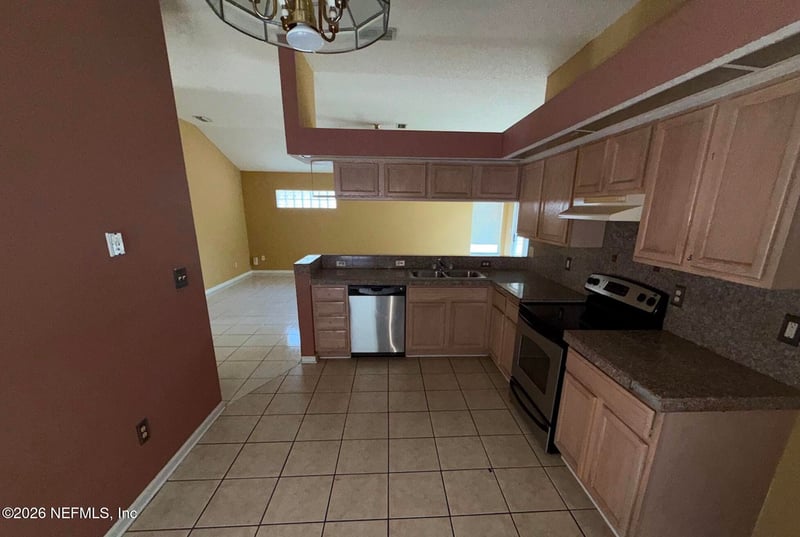 1223 Homard Blvd, Jacksonville, FL 32225