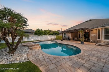 105 Weathered Oak Ct, St Johns, FL 32259