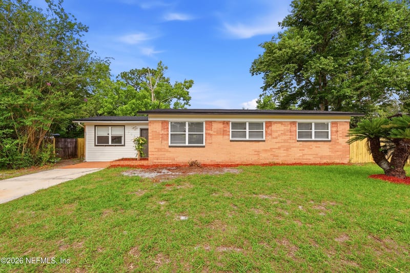 5020 Bilken Dr, Jacksonville, FL 32210