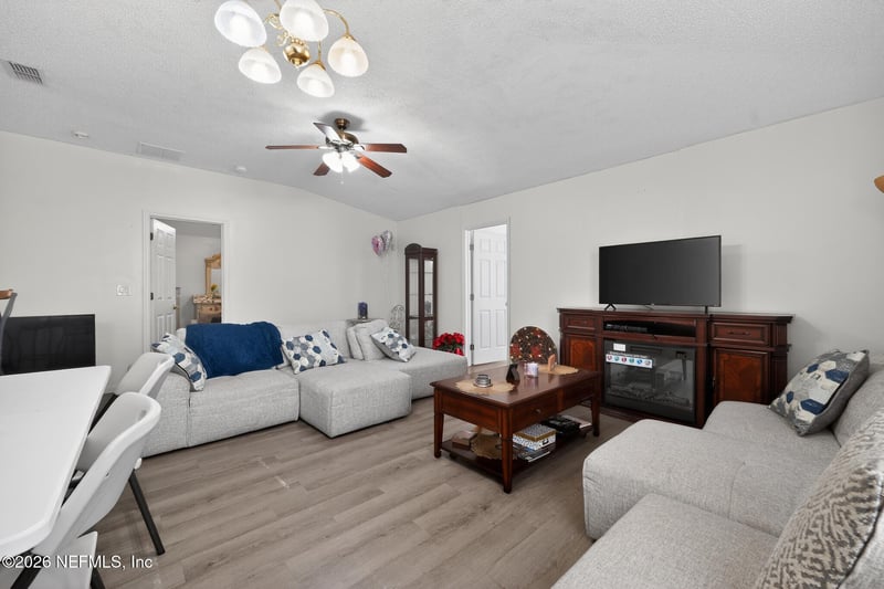 12328 Sumter Square Dr, Jacksonville, FL 32218
