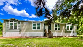 122 Tanner Rd, Florahome, FL 32140