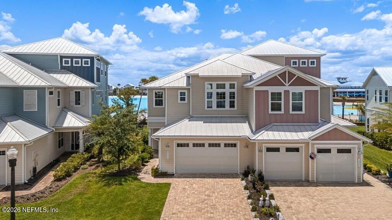 457 Marquesa Cir, St Johns, FL 32259