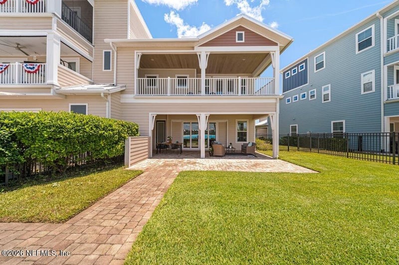 457 Marquesa Cir, St Johns, FL 32259